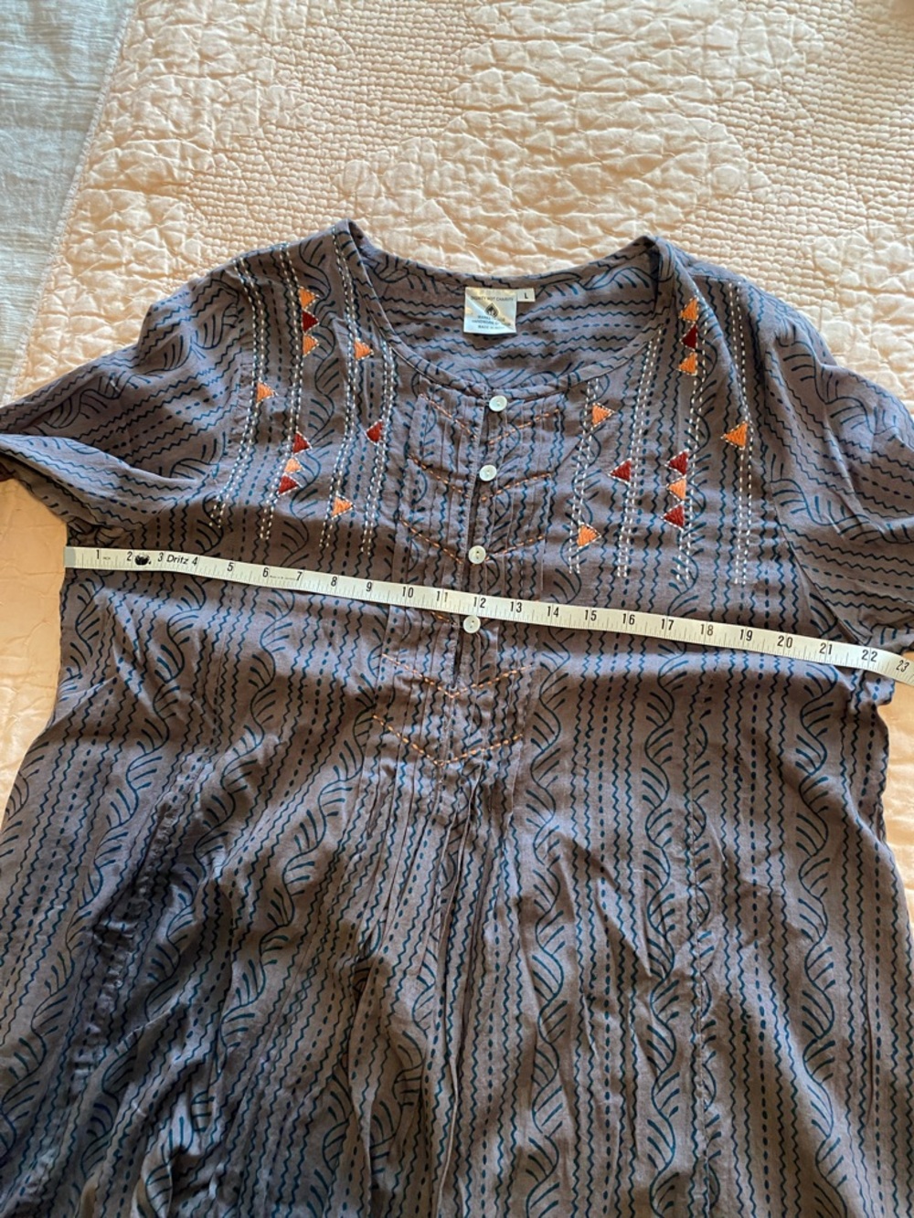 Cotton Embroidered Tunic Top from Dignity Not Charity, Women’s Size Large - Picture 4 of 9